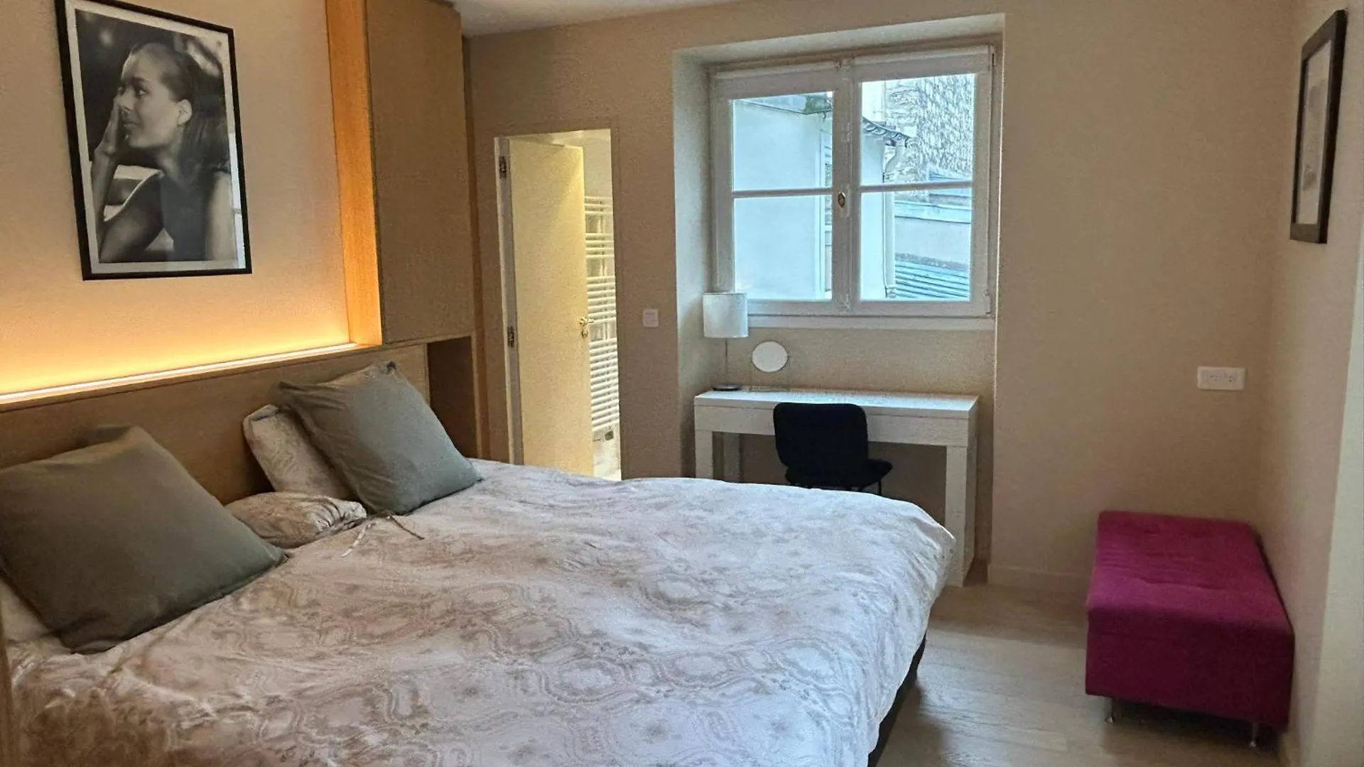 New 100M2 3-Bedroom Flat In Paris 6Th St Germain-Des-Pres 0*,